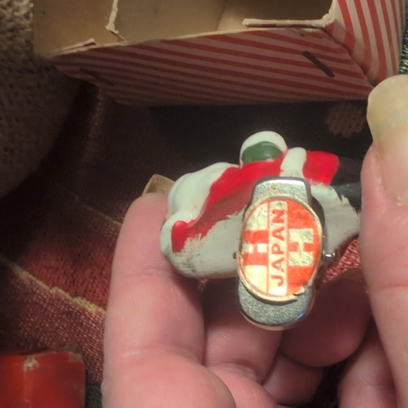 💥SOLD💥Holt Howard Full Set Porcelain Santa Tree Clip's With Original Box - Picture 7 of 8